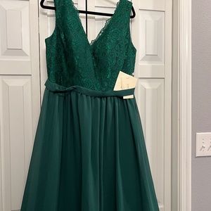 New with Tags Dark Green Formal Gown